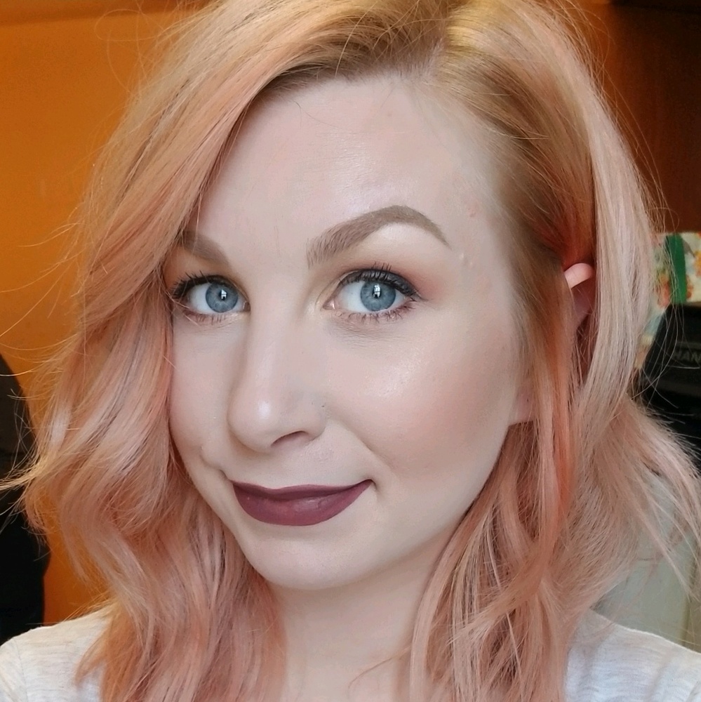 Meet your Posher, Samantha